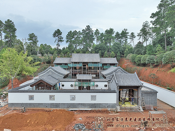 自建仿古四合院